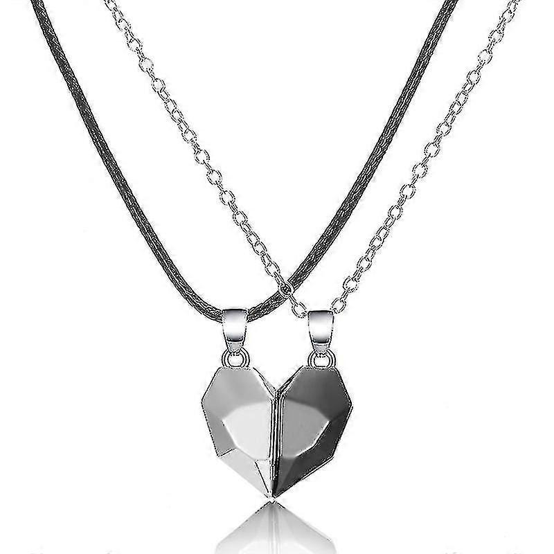 2pcs Collana Coppia Magnetica Amanti Cuore Pendente Distanza Charm Sfaccettato Codice modello20728 2025
