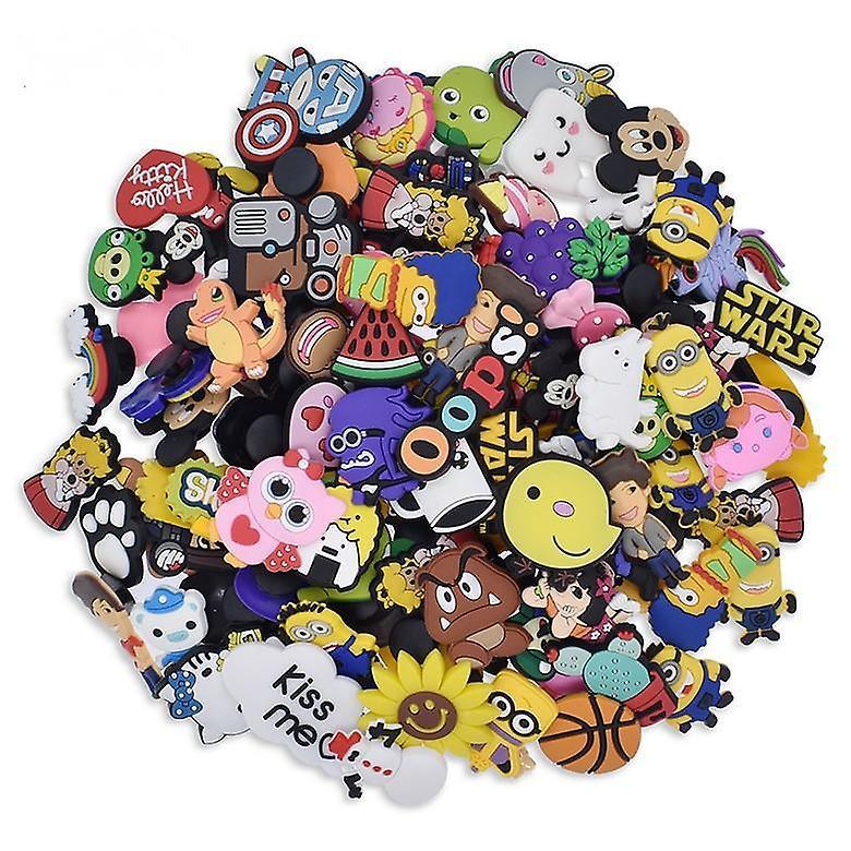 Lot of 100 pcs Random PVC Different Shoe Charms Charms for Shoe & Bracelet Wristband Party Gifts Comprane uno, ottenene uno gratis